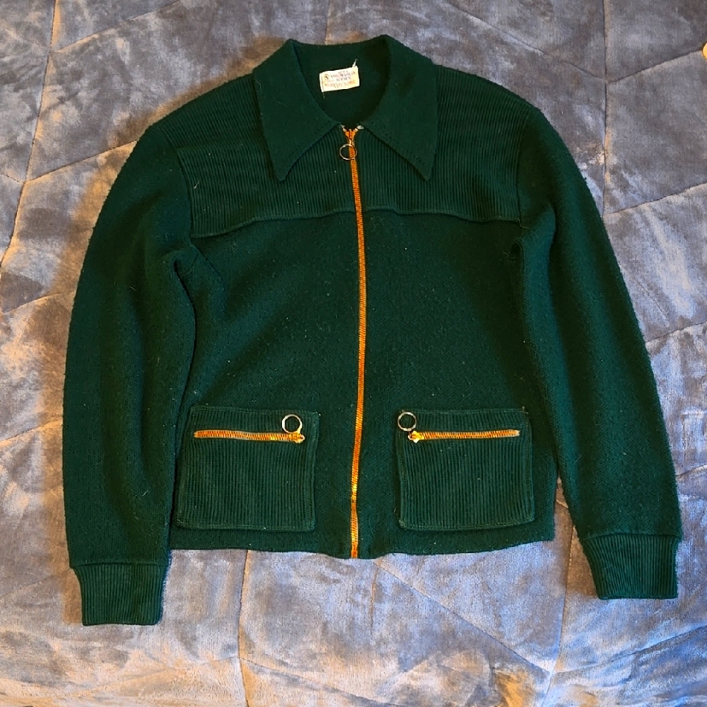 1960s Vintage 100% Virgin Orlon AcryForest Green Wool Jacket with Gold Details